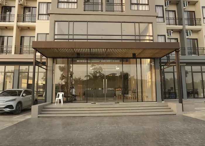 เดอะ เวย์ โฮเทล บ้านโป่ง โรงแรม