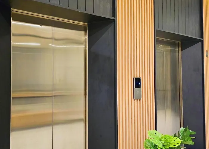 โรงแรม เดอะ เวย์ โฮเทล บ้านโป่ง